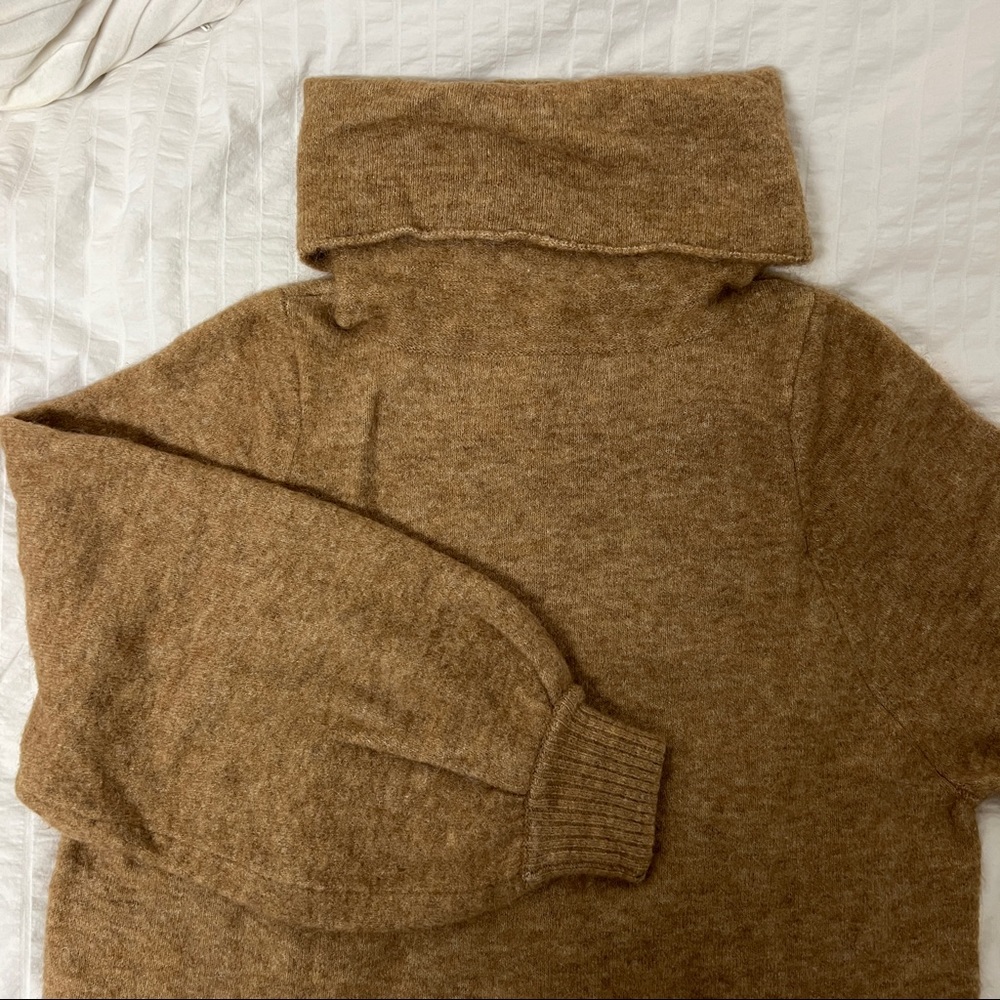 The Group by Babaton Adichie Sweater - Picture 8 of 11